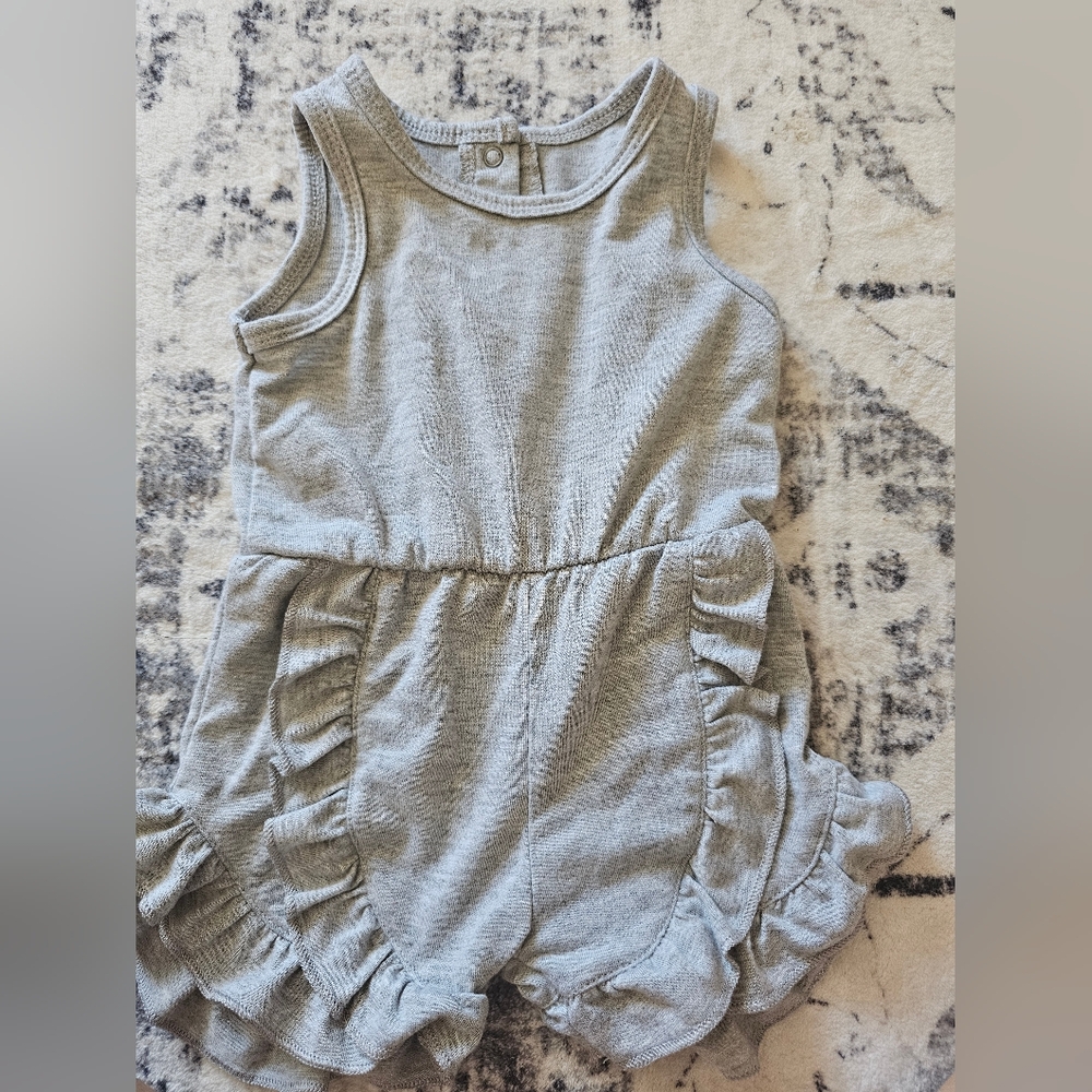 3 Pc Baby Clothes Bundle - Picture 3 of 7